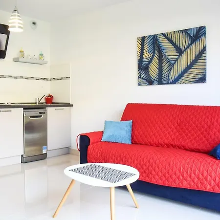 Grand Studio Les Pins A 2 Pas Des Plages De Sable Appartement