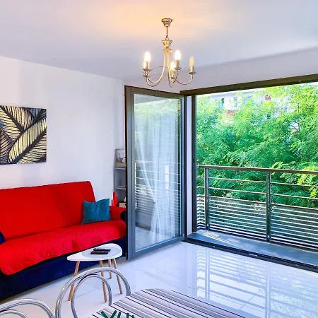 Apartment Grand Studio Les Pins A 2 Pas Des Plages De Sable Juan-les-Pins