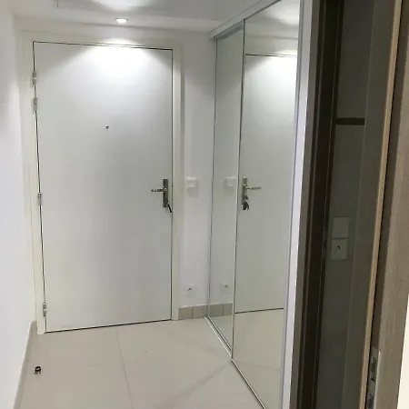 Grand Studio Les Pins A 2 Pas Des Plages De Sable Apartamento